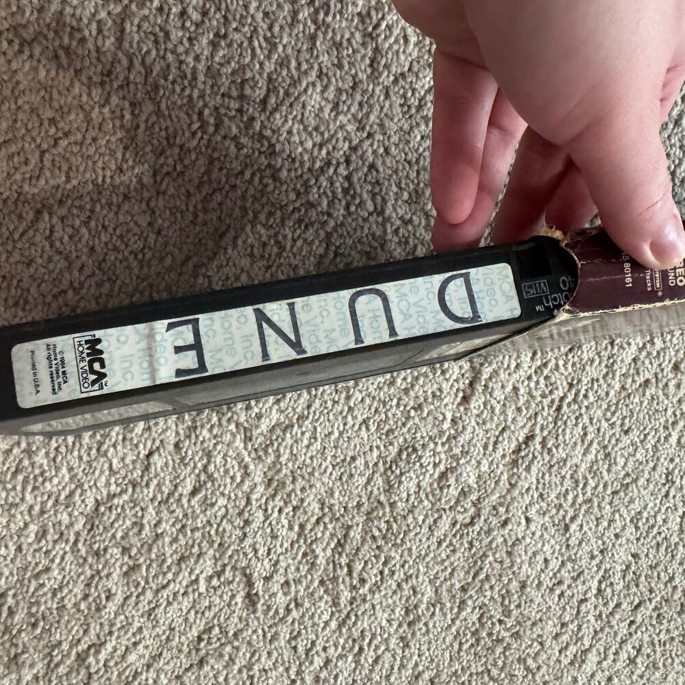 MCA Home Video DUNE Science Fiction Movie VHS 1984 Theater Release 1985 VHS - Picture 8 of 8